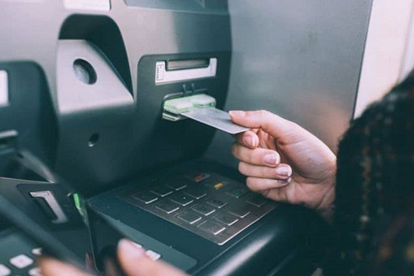 Cara Transfer Uang Lewat ATM Sesama dan Lain Bank